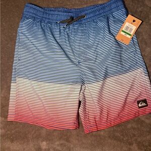 NWT Quiksilver Large Striped Blue and Red swimming trunks